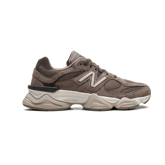 New Balance 9060 Brun Mushroom Sneakers Herr Retro Chunky Stil