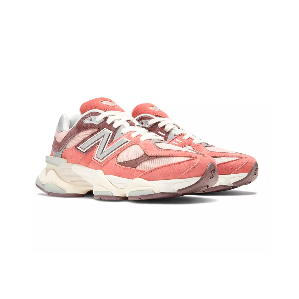 New Balance 9060 Rosa Beige Sneakers Dam Retro Stil
