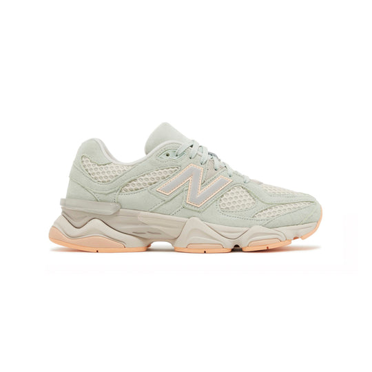 New Balance 9060 sneakers grön dam Silver Moss retrostil
