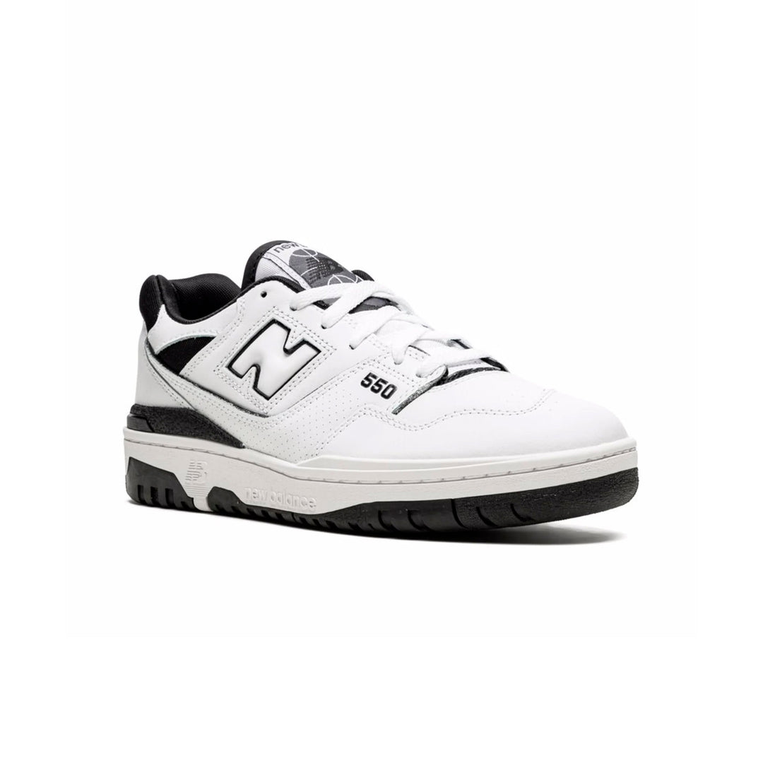 New Balance 550 Herr Sneakers Vit och Svart Låg Retro Sportstil