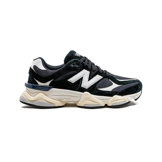 New Balance 9060 Svart Vita Sneakers Herr Retro Chunky Löparstil
