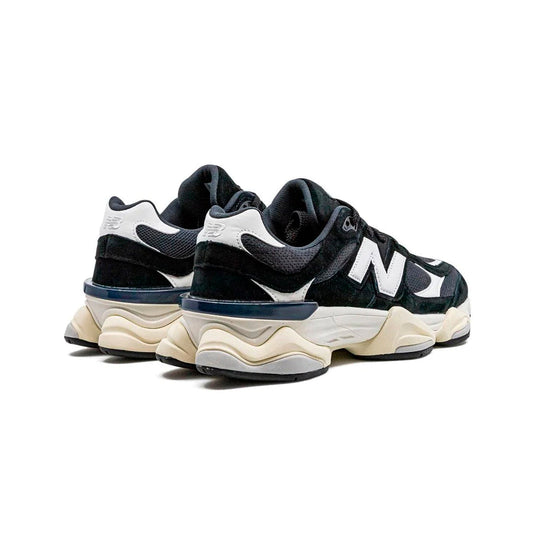 New Balance 9060 Svart Vita Sneakers Herr Retro Chunky Löparstil