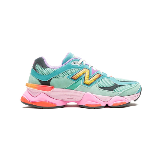 New Balance 9060 Grön Rosa Sneakers Dam Sage Leaf Neo Flame Stil